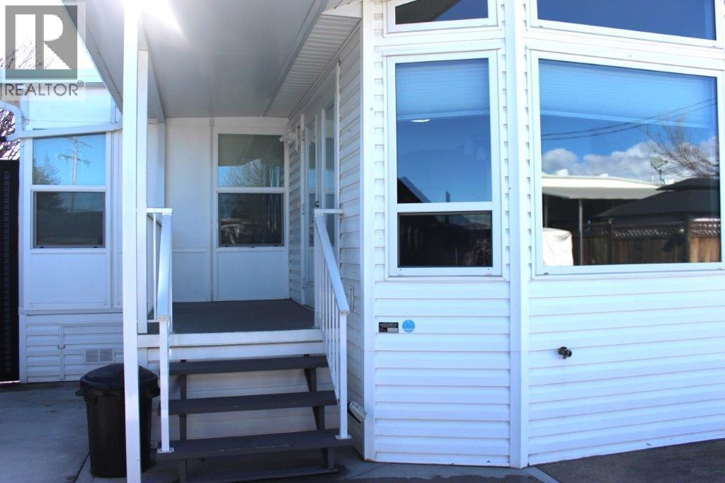 Picture for Unit #242, 415 Commonwealth  Road