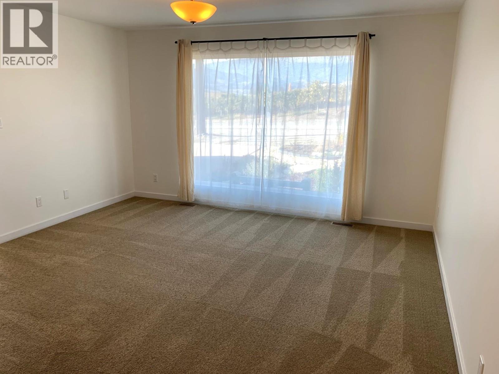 Picture for 8703 92nd  Avenue