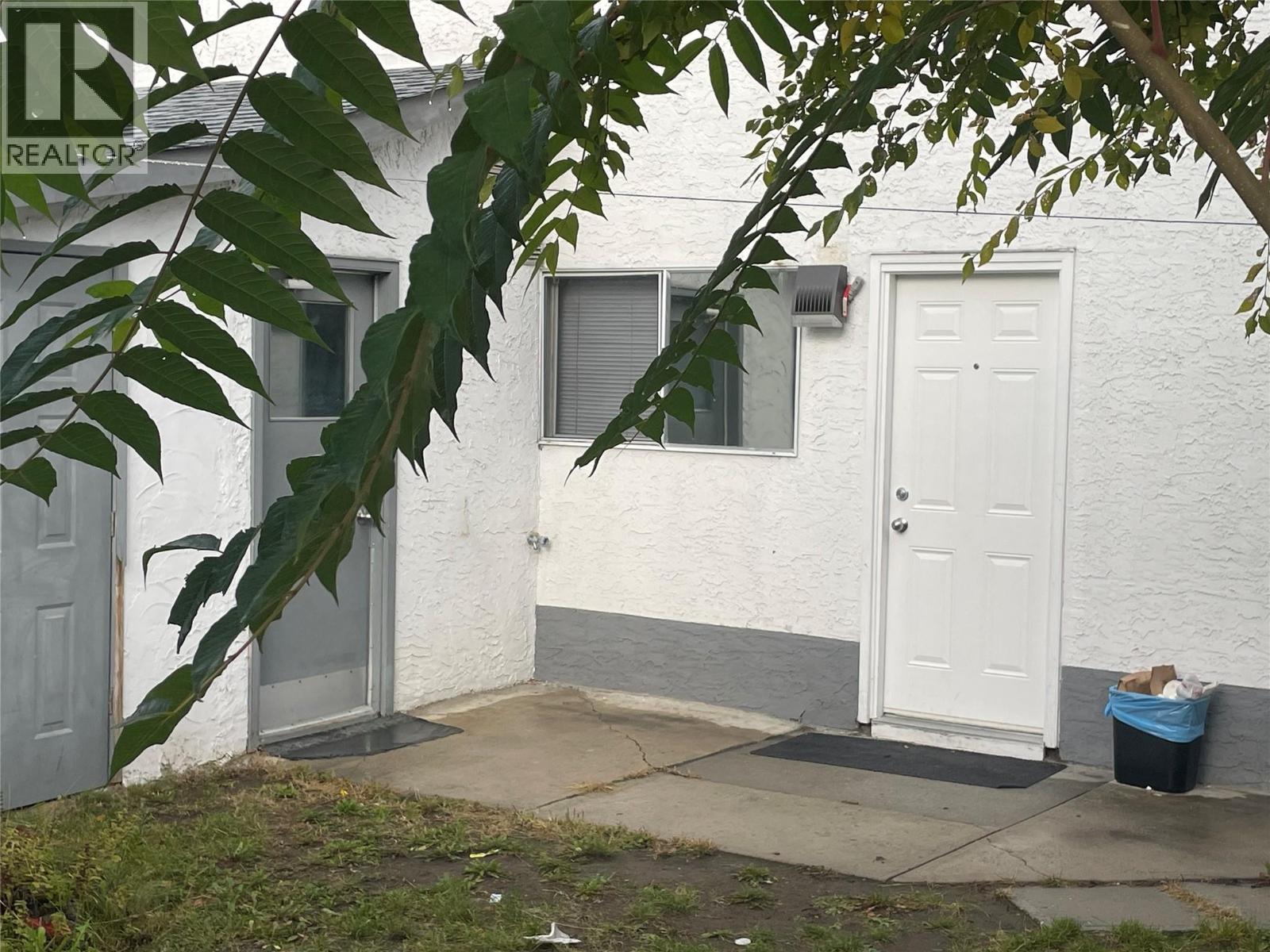 Picture for 1175-1179 Raymer  Avenue