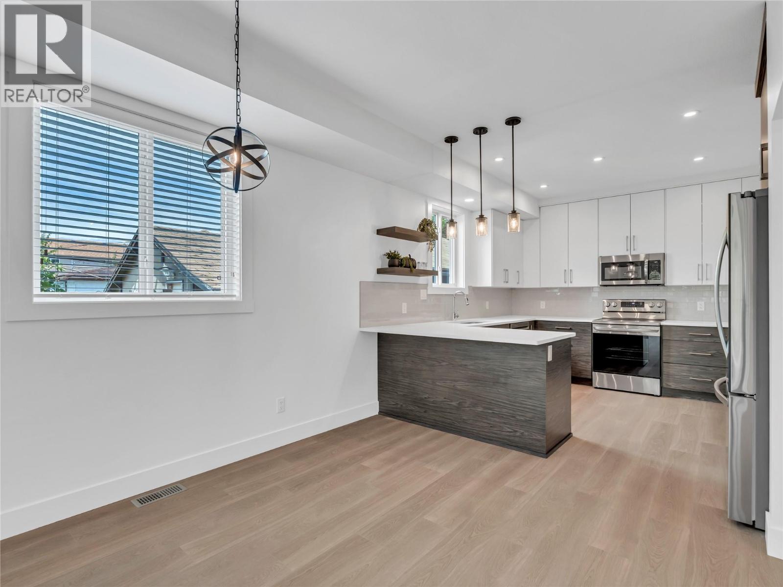 Picture for Unit #102, 453 MAURICE  Street