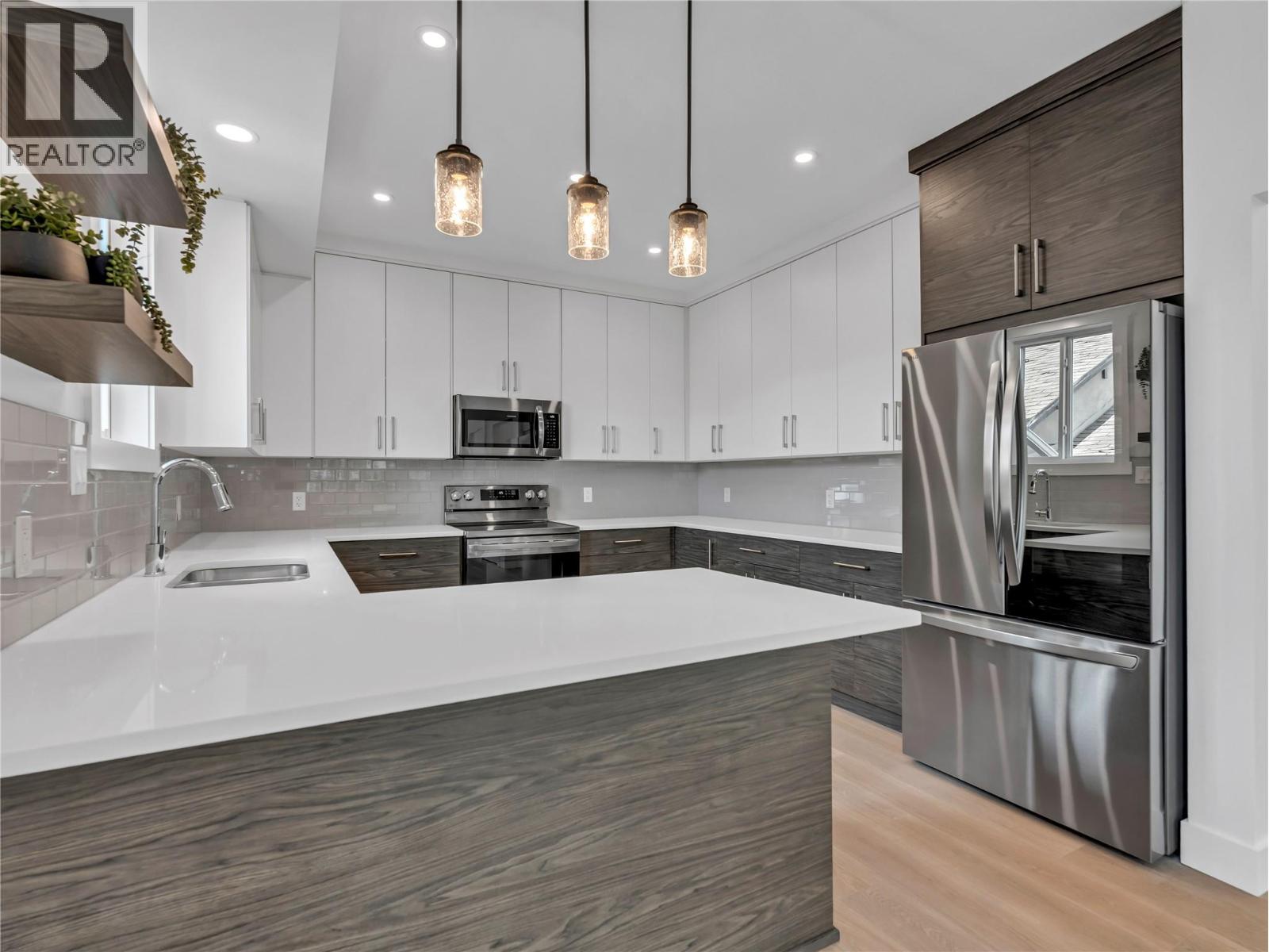 Picture for Unit #102, 453 MAURICE  Street