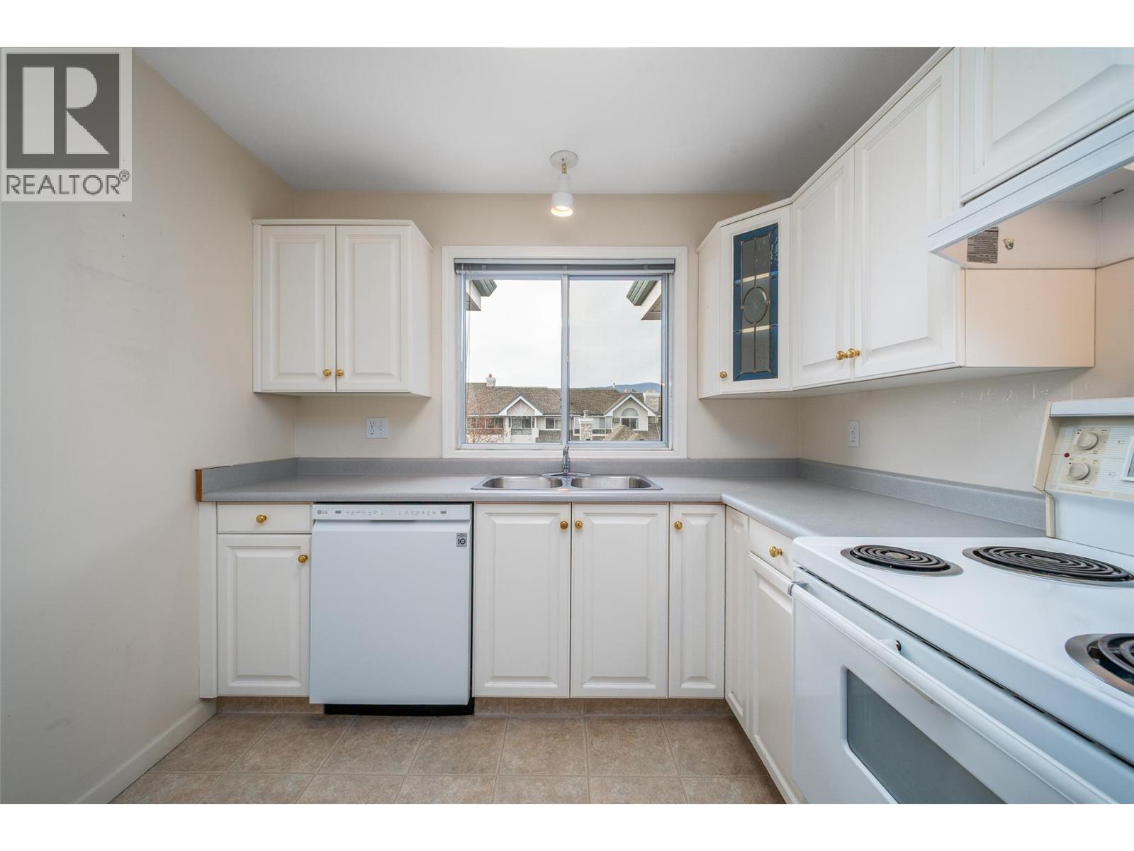 Picture for Unit #301, 980 Glenwood  Avenue