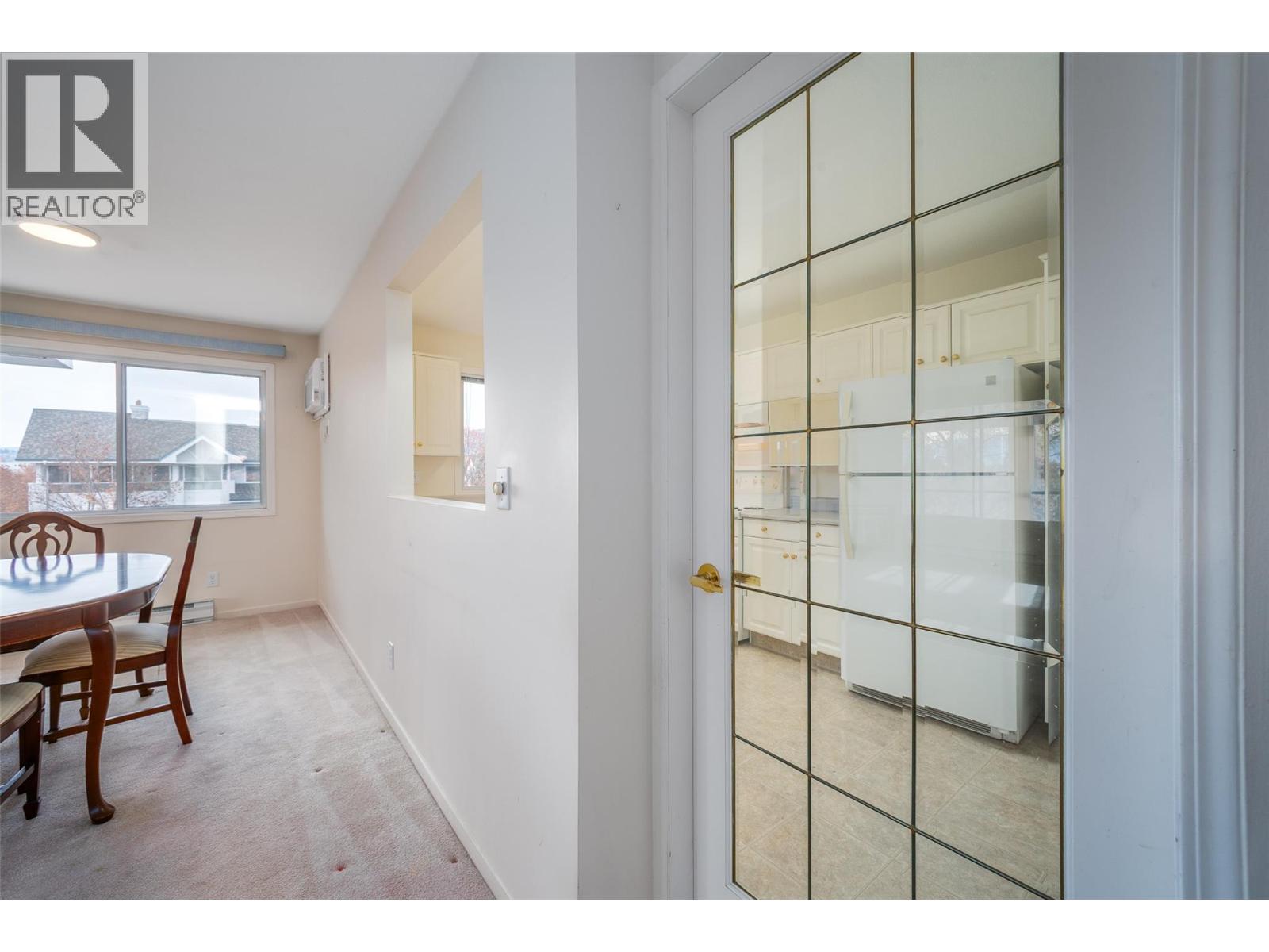 Picture for Unit #301, 980 Glenwood  Avenue