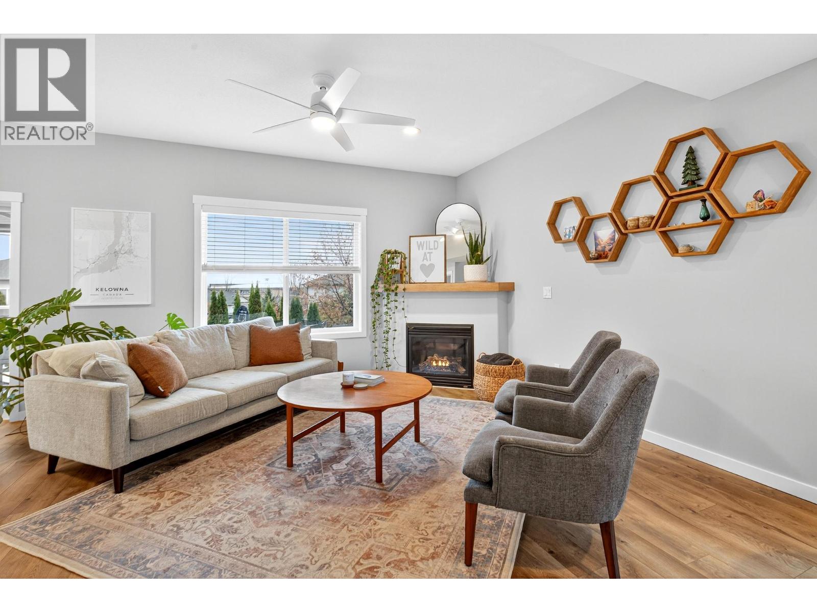 Picture for 1971 Rosealee  Lane