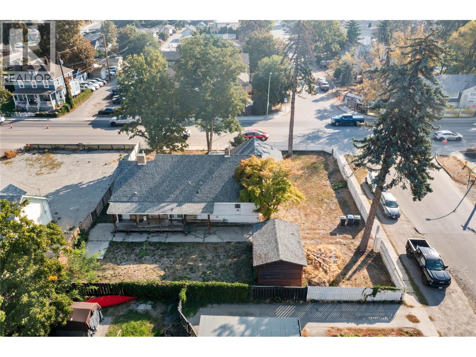 Picture for 2340 Pandosy  Street