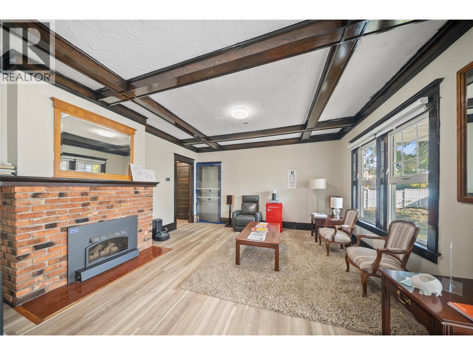 Picture for 2340 Pandosy  Street