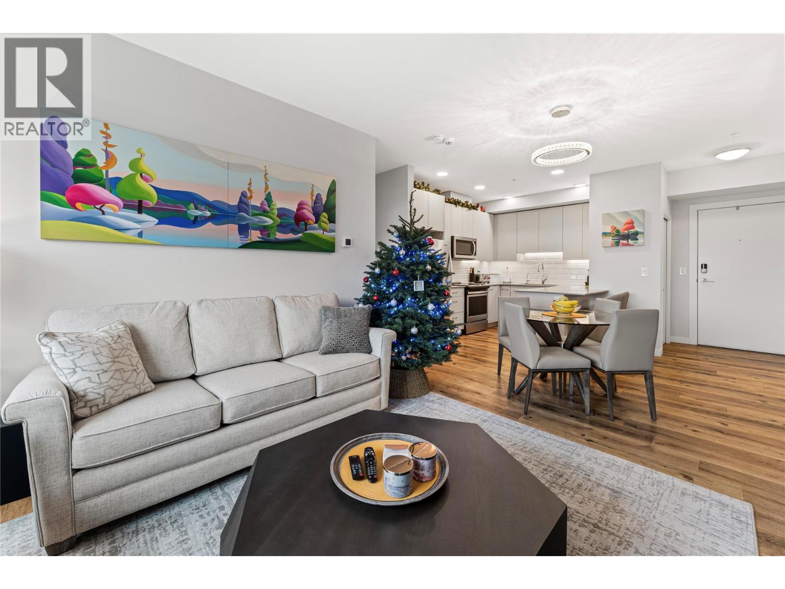 Picture for Unit #300, 722 Valley  Road