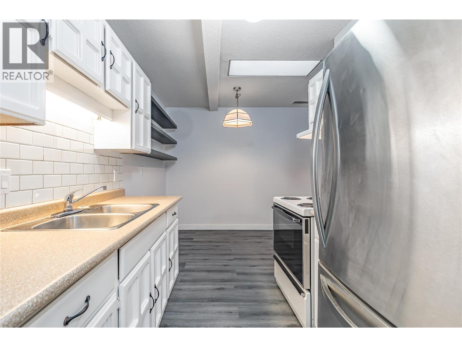 Picture for Unit #1, 1333 Sutherland  Avenue