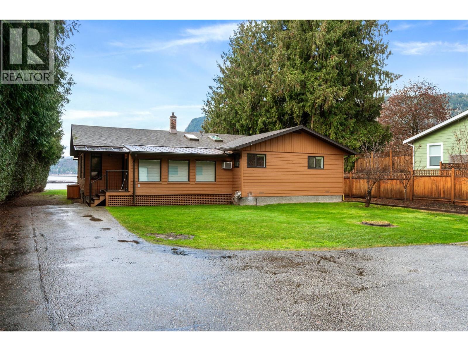 Picture for 401 97A  Highway