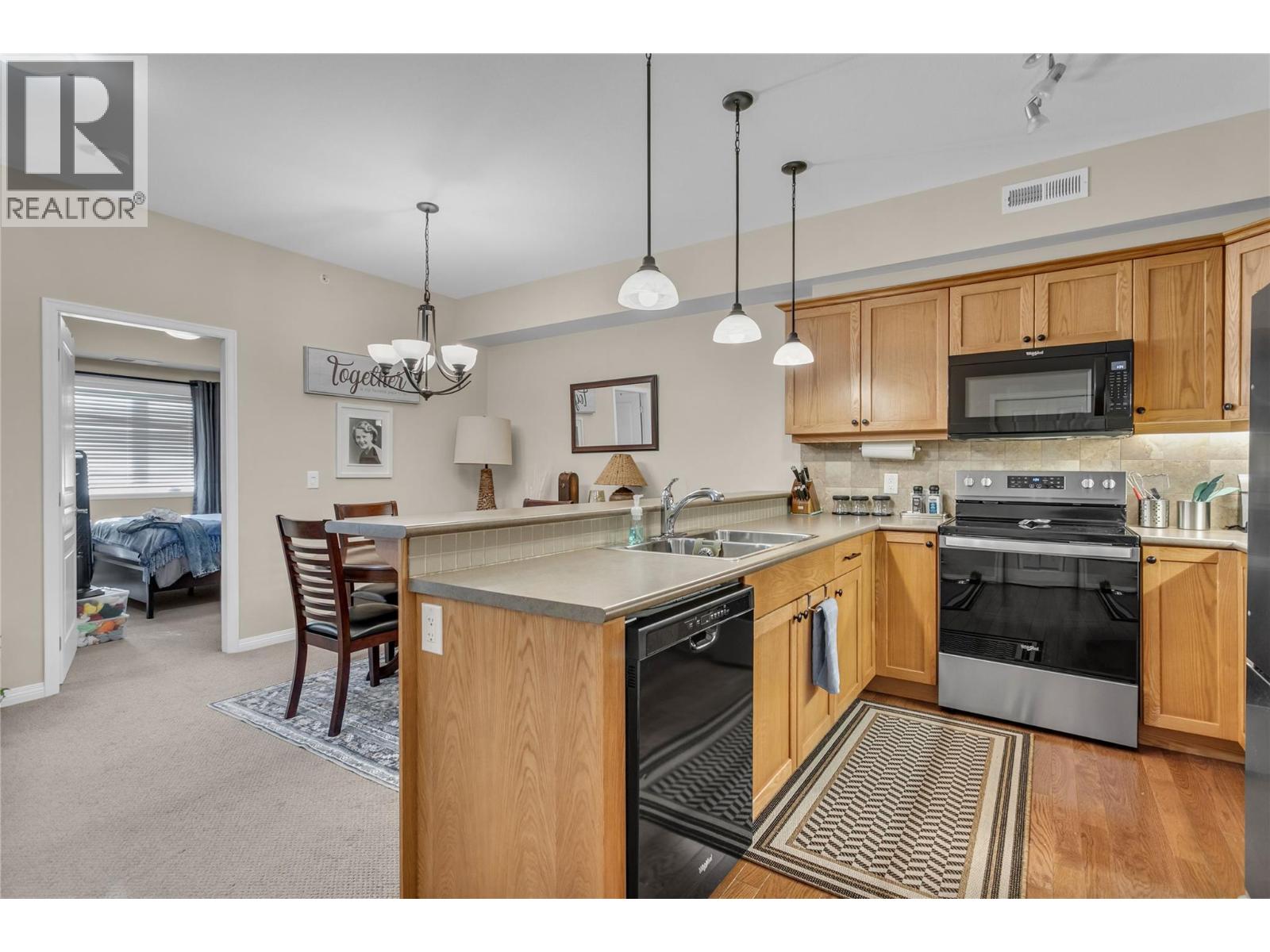 Picture for Unit #405, 660 Lequime  Road