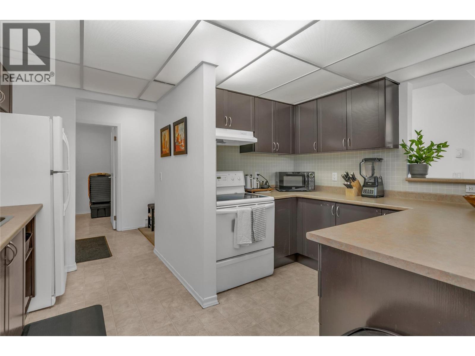 Picture for Unit #308, 1075 Bernard  Avenue