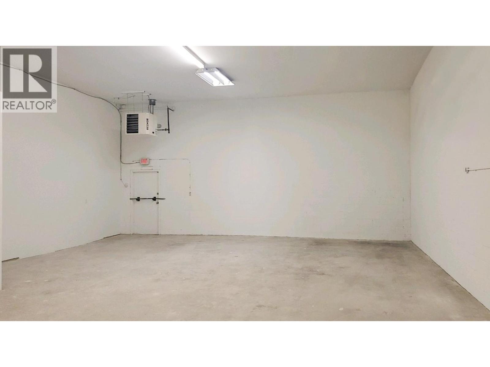 Picture for Unit #4, 880 Leathead  Road