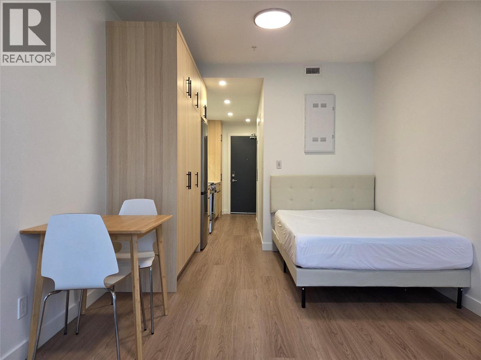 Picture for Unit #213, 1380 Pridham  Avenue