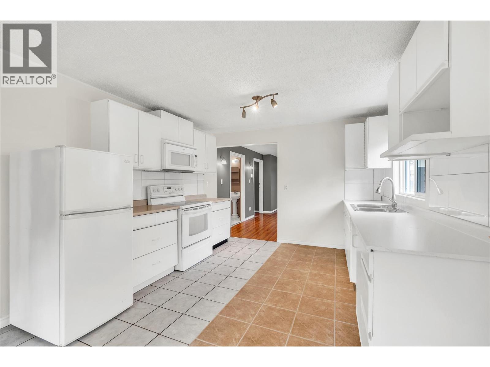 Picture for 1190 Penticton  Avenue