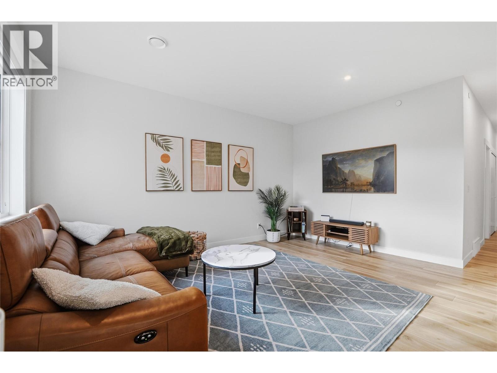 Picture for Unit #101, 241 Nelson  Avenue