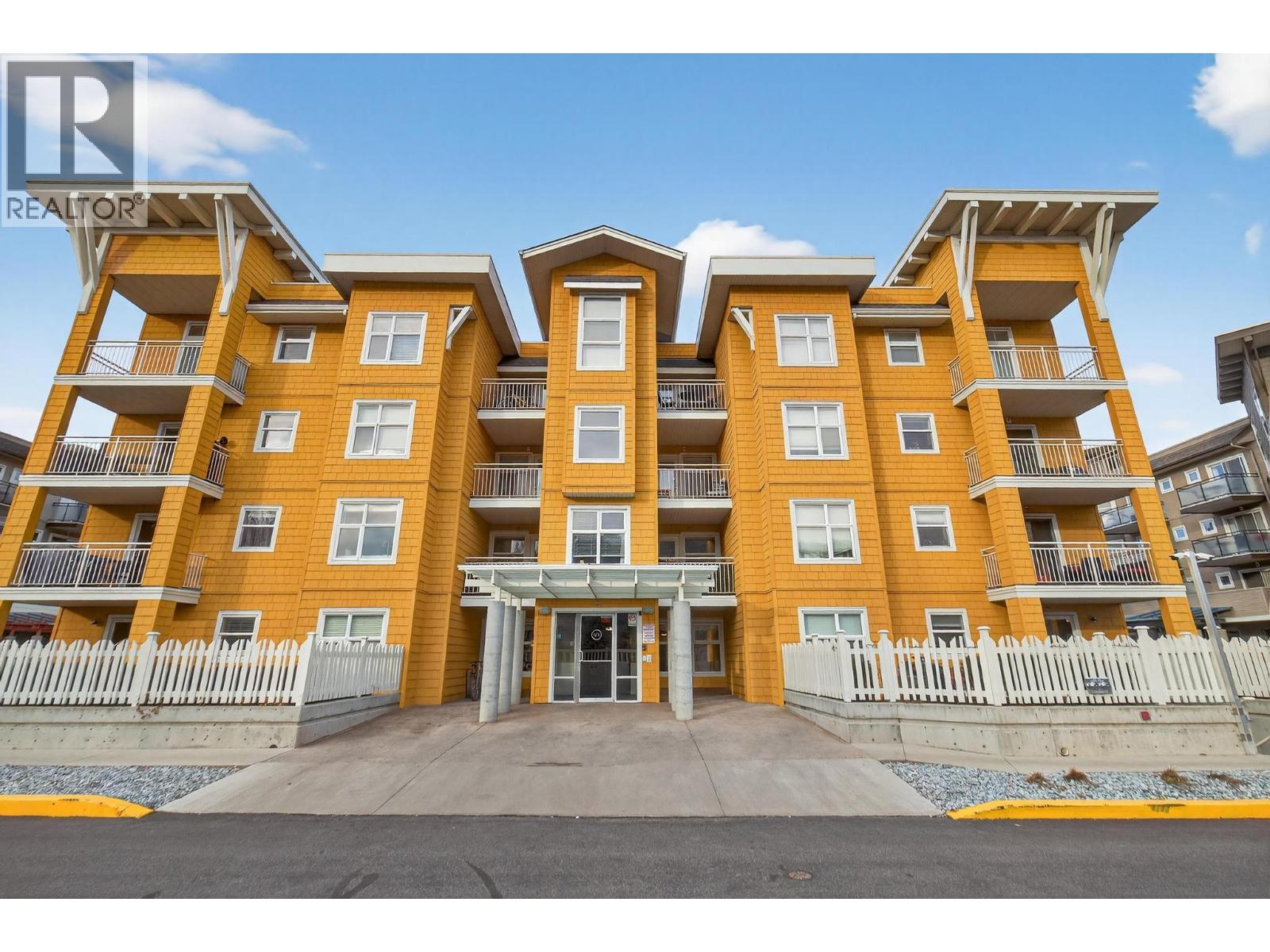 Picture for Unit #300, 571 Yates  Road