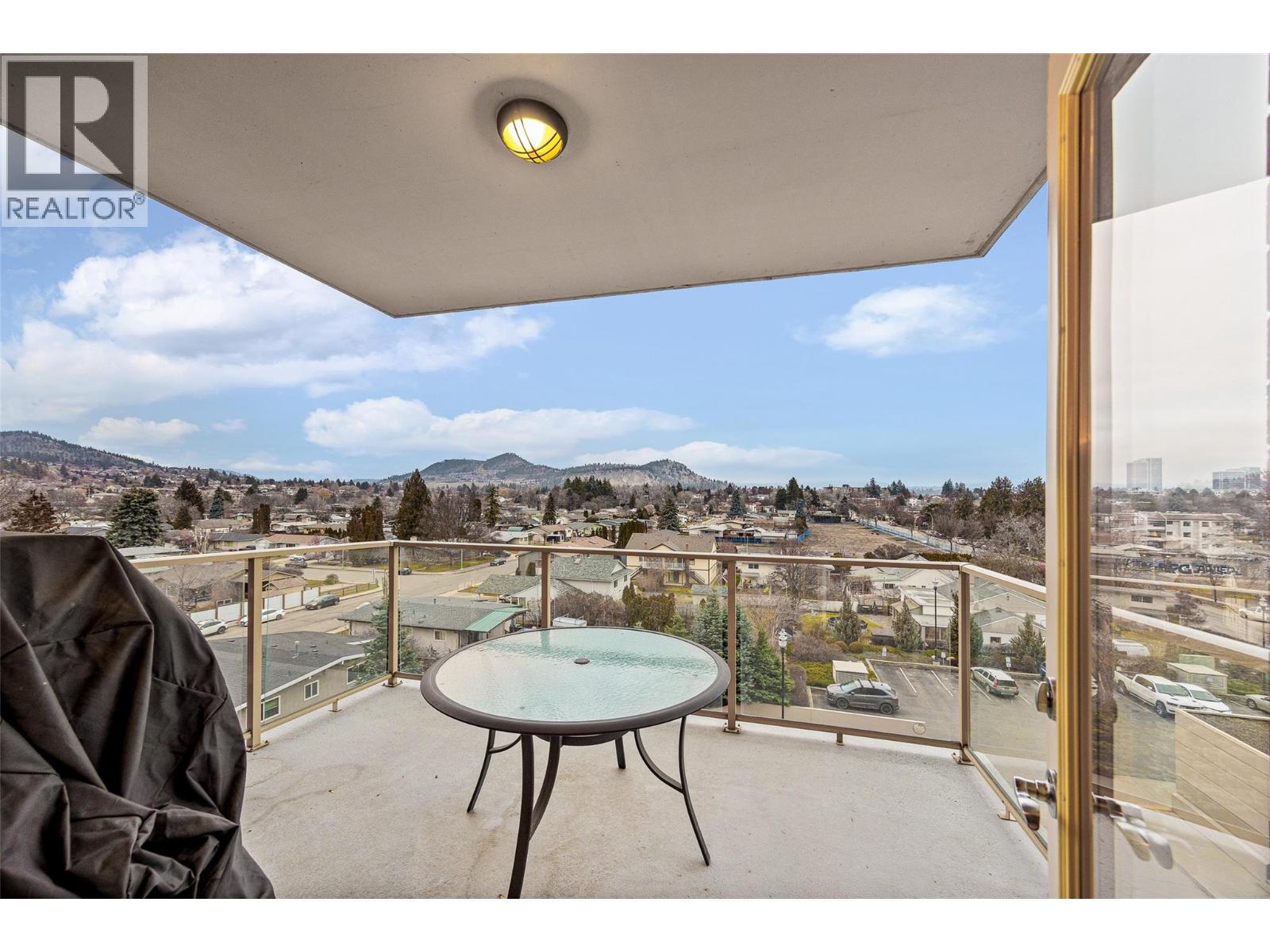 Picture for Unit #504, 1160 Bernard  Avenue