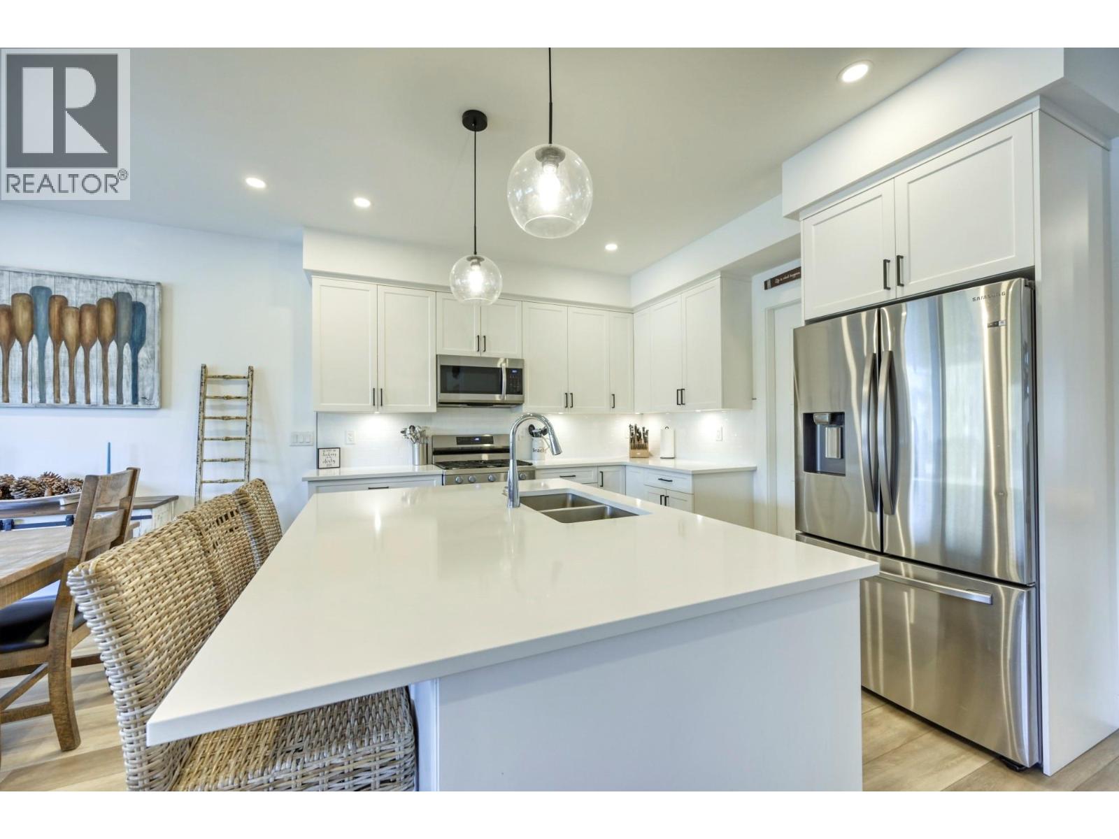 Picture for 14 Lambert  Court
