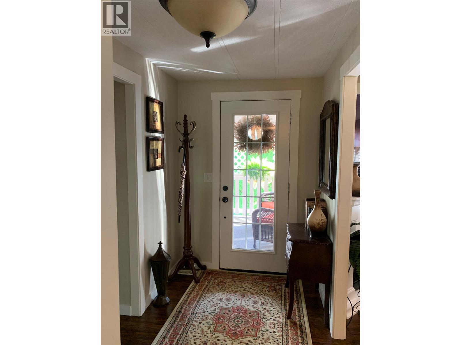 Picture for Unit #201, 1999 HWY 97 