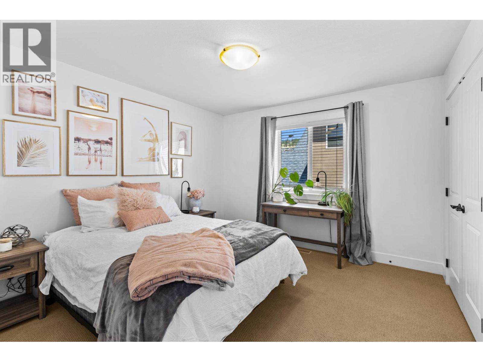 Picture for 1441 Black Mountain  Crescent