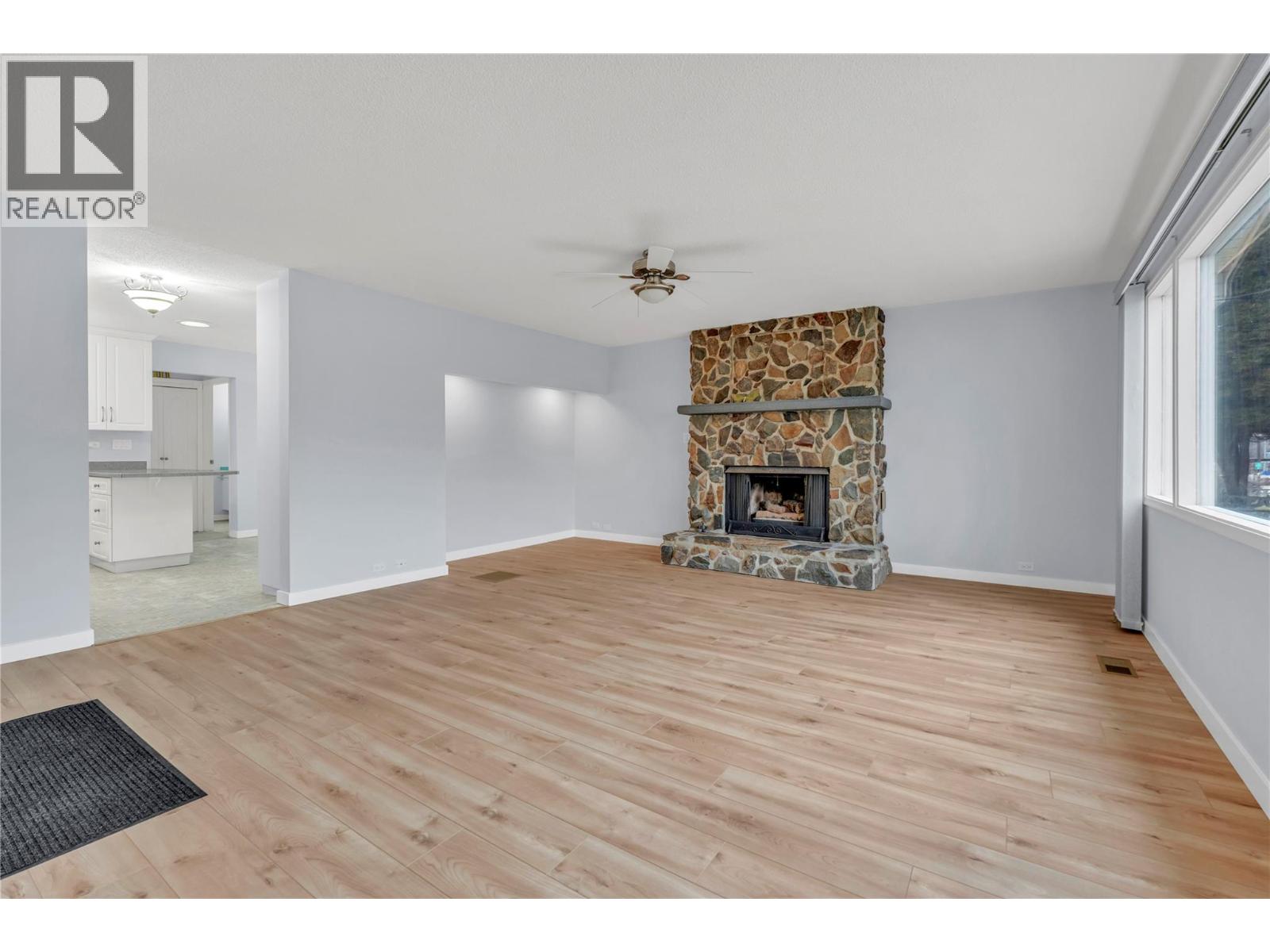 Picture for 194 Nelson  Avenue