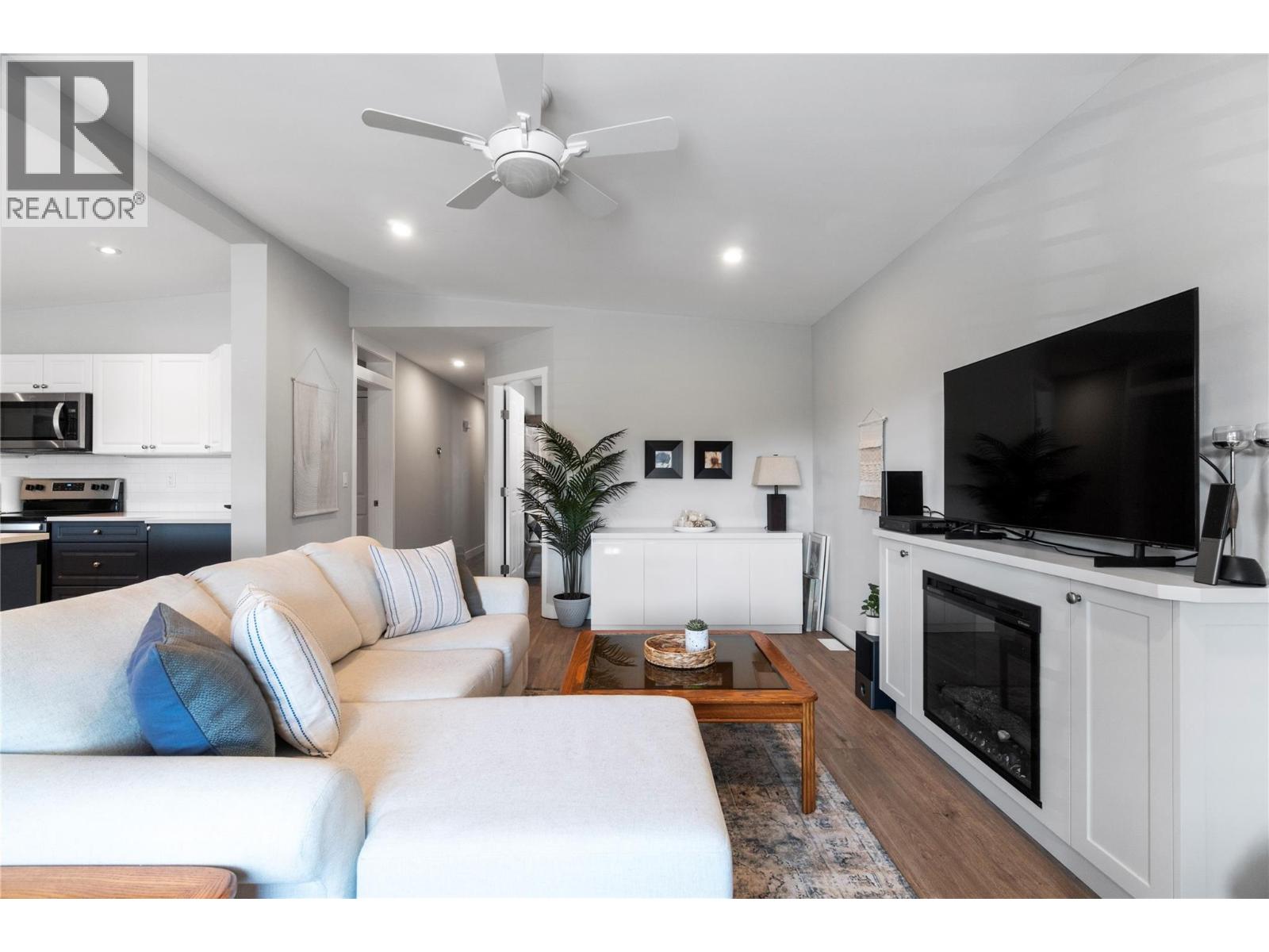 Picture for 728 Elderberry  Walk