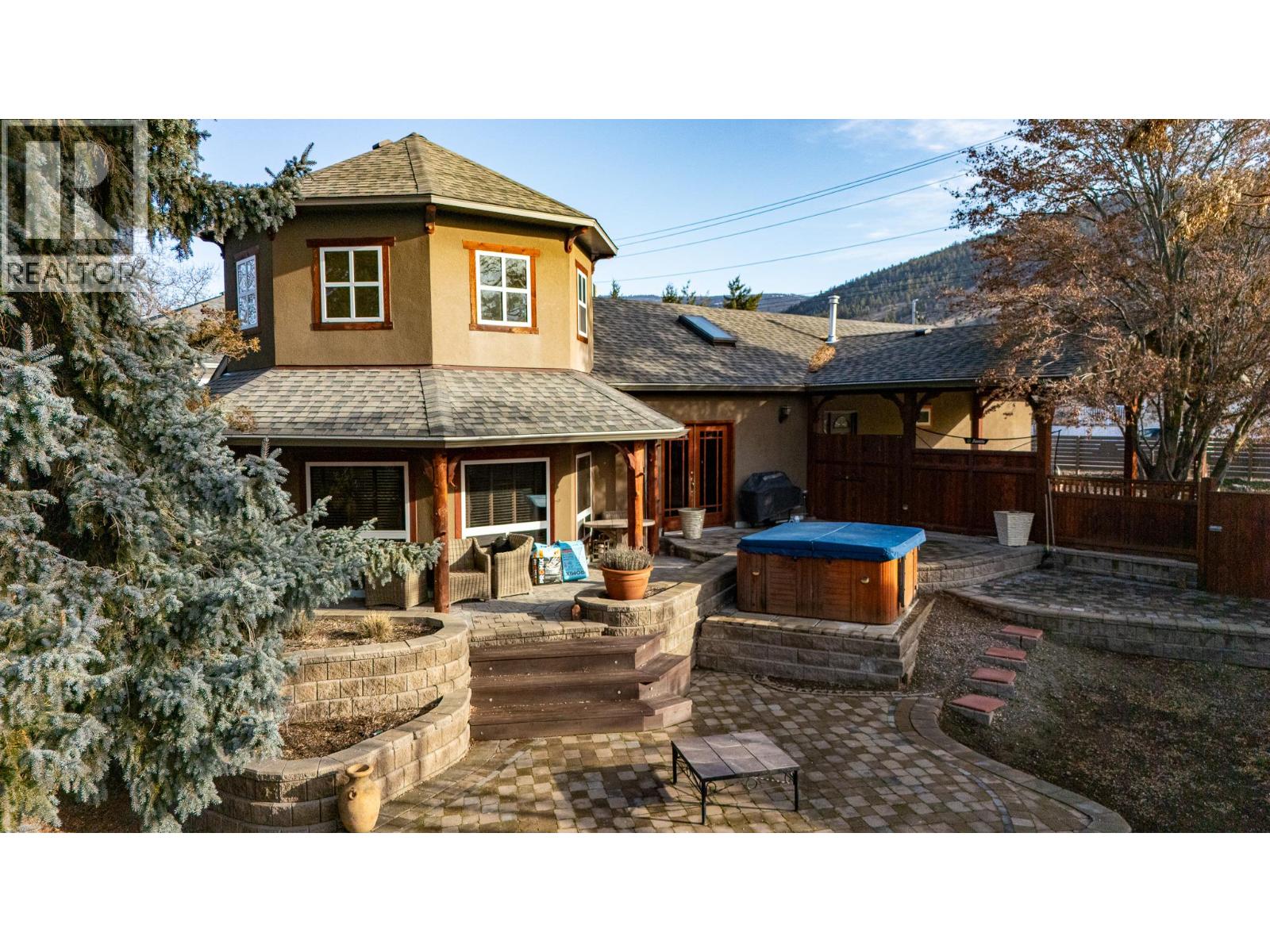 Picture for 335 MIDDLE BENCH  Road