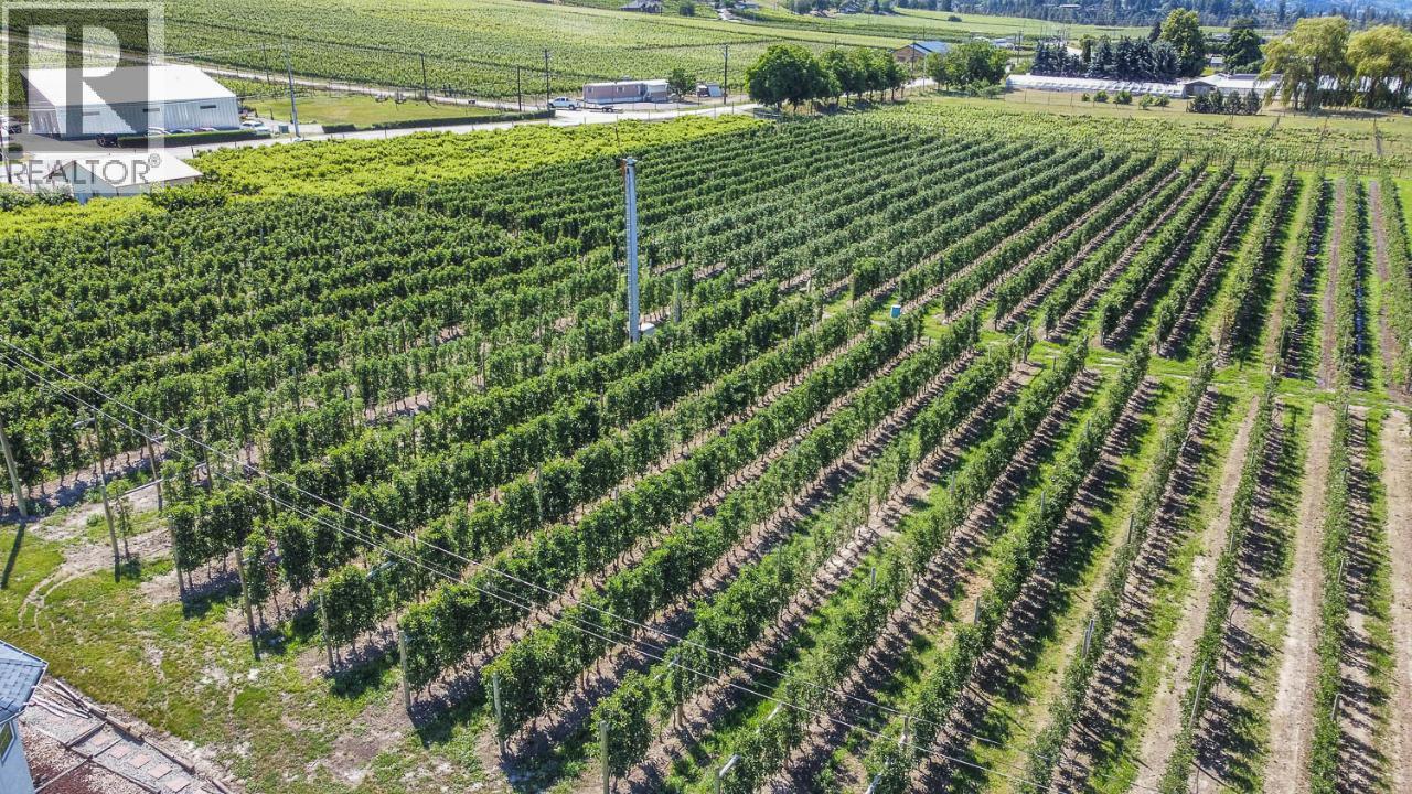 Picture for 1260 BROUGHTON  Avenue