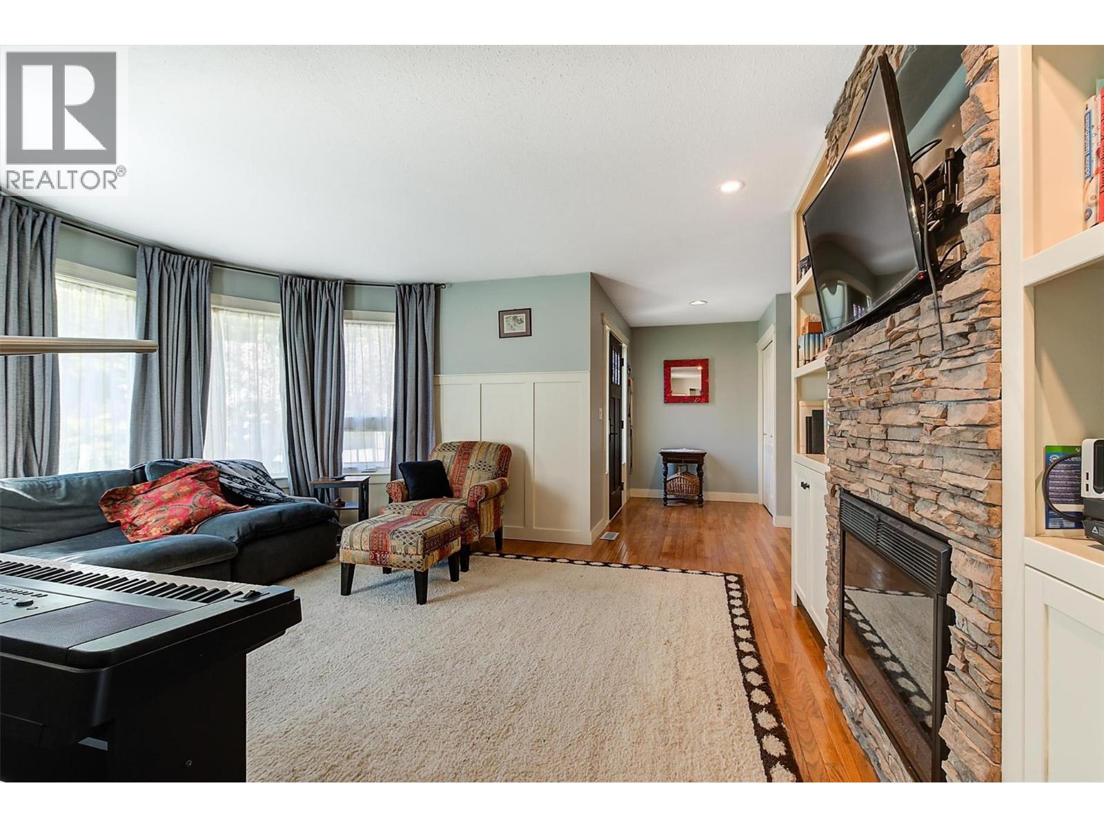 Picture for 2069 Horizon  Drive