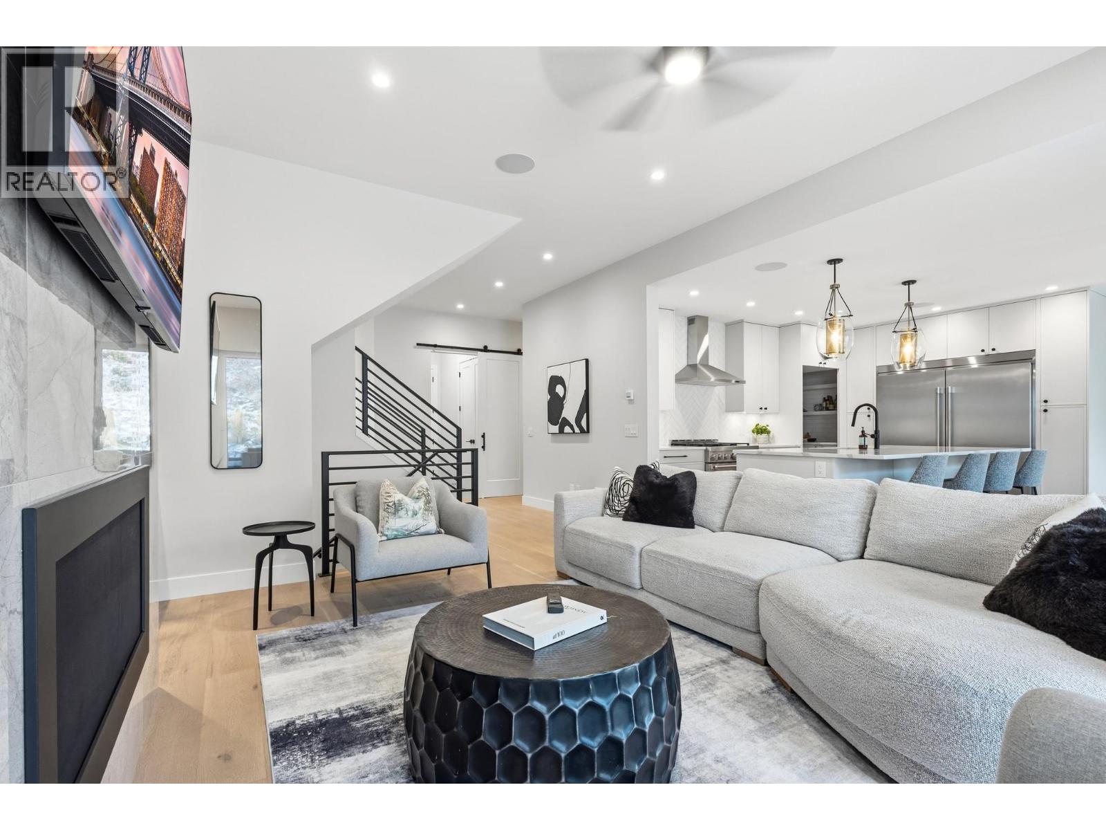 Picture for 451 Vision  Court