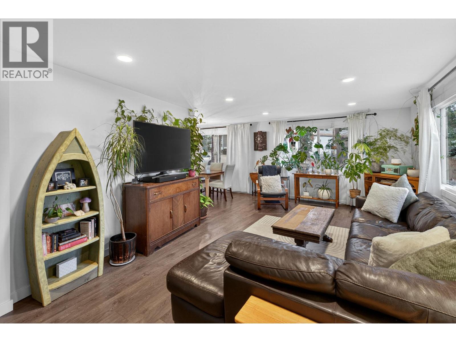 Picture for Unit #5, 4075 McClain  Road