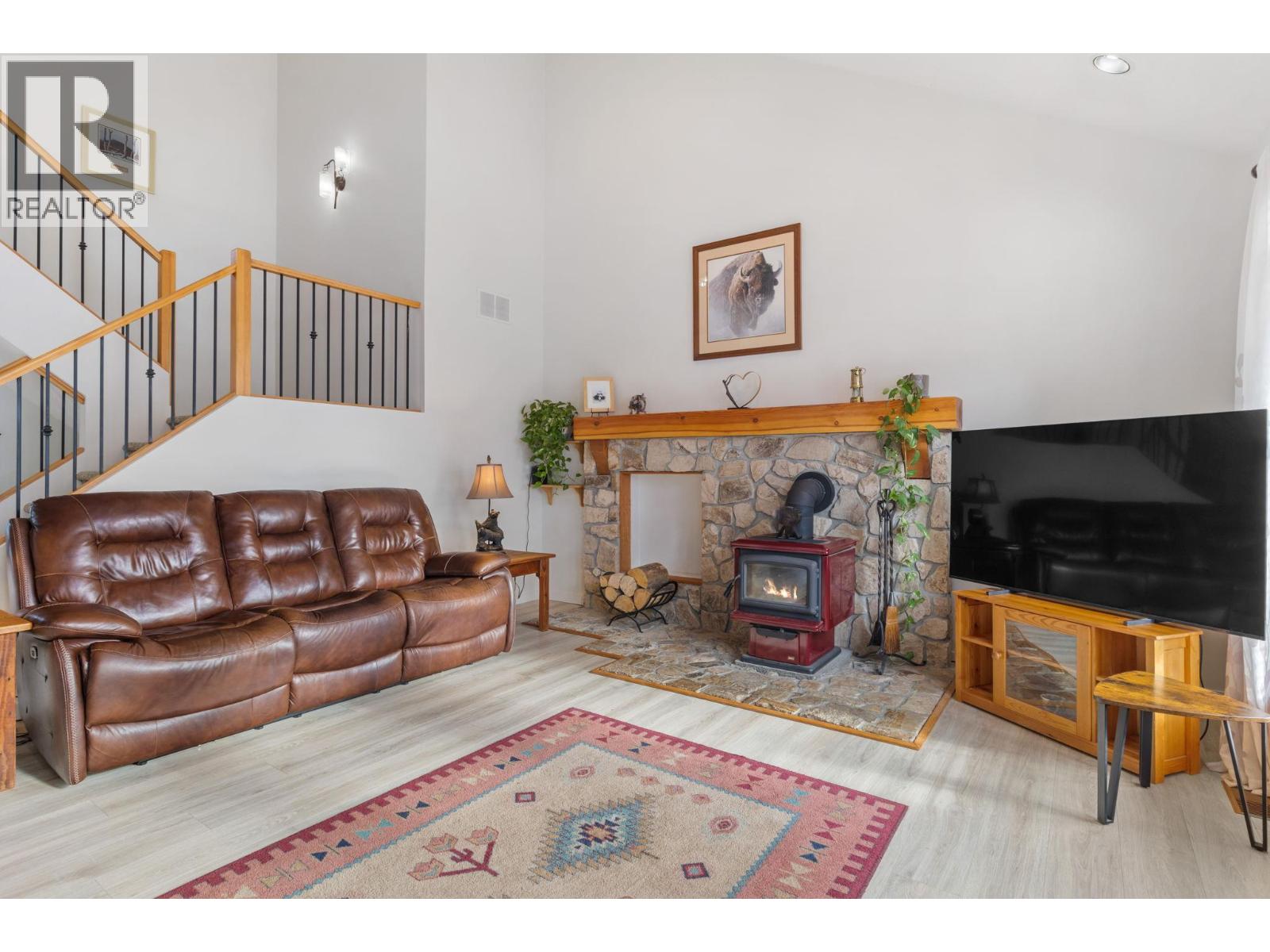 Picture for 305 Tanager  Drive