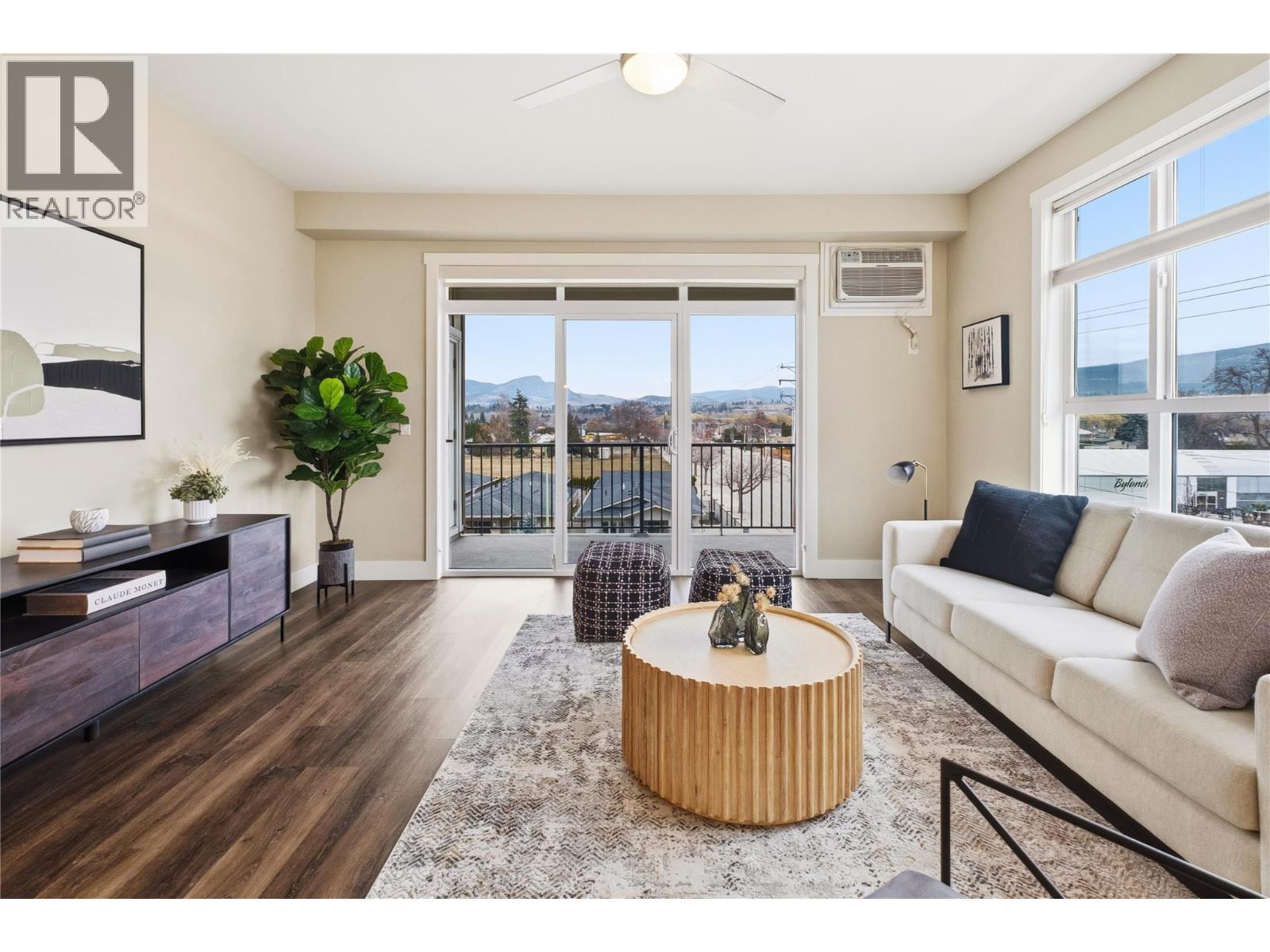 Picture for Unit #313, 3090 Burtch  Road