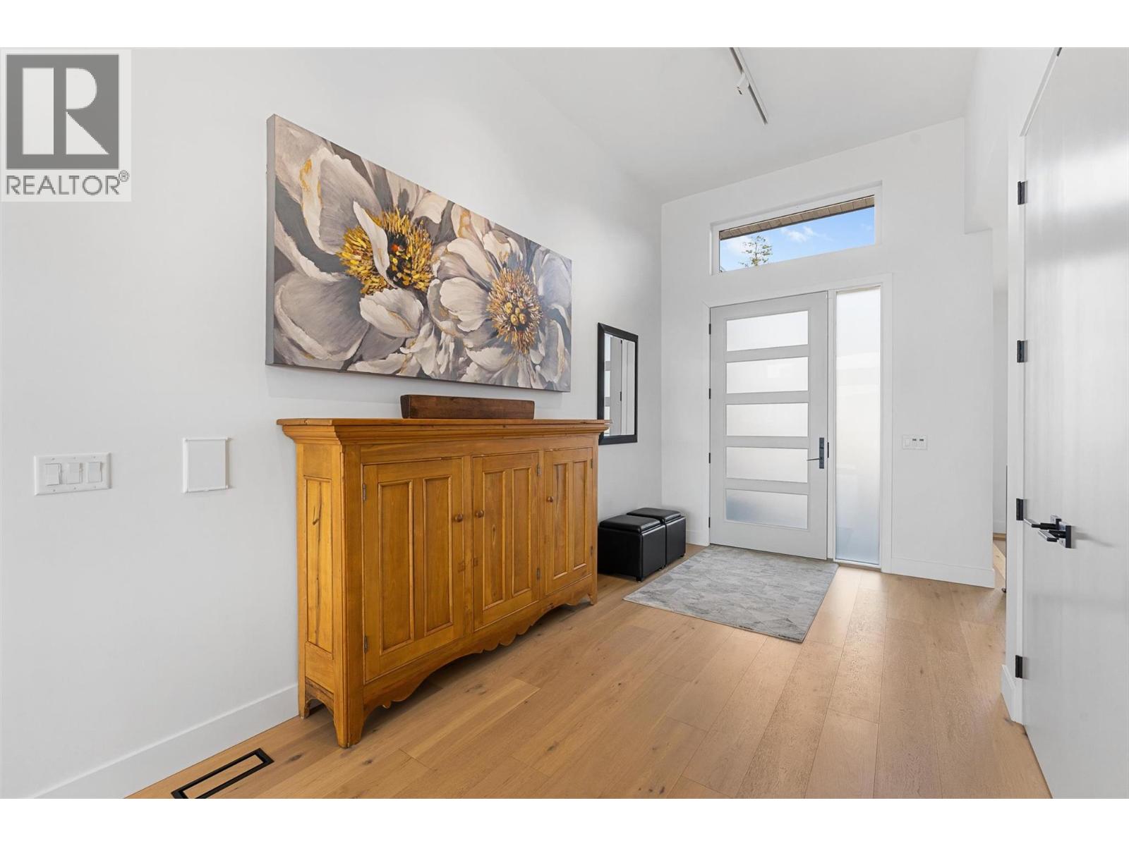 Picture for 861 Boynton  Place