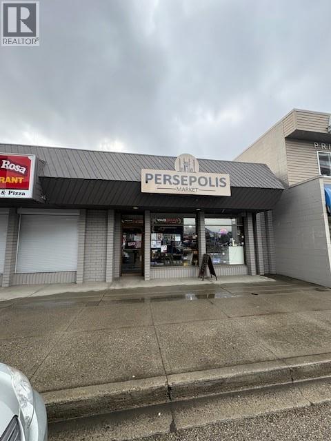 Picture for 559 Lawrence  Avenue