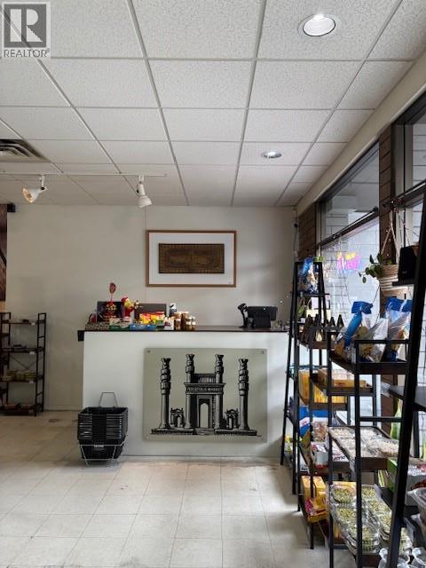 Picture for 559 Lawrence  Avenue