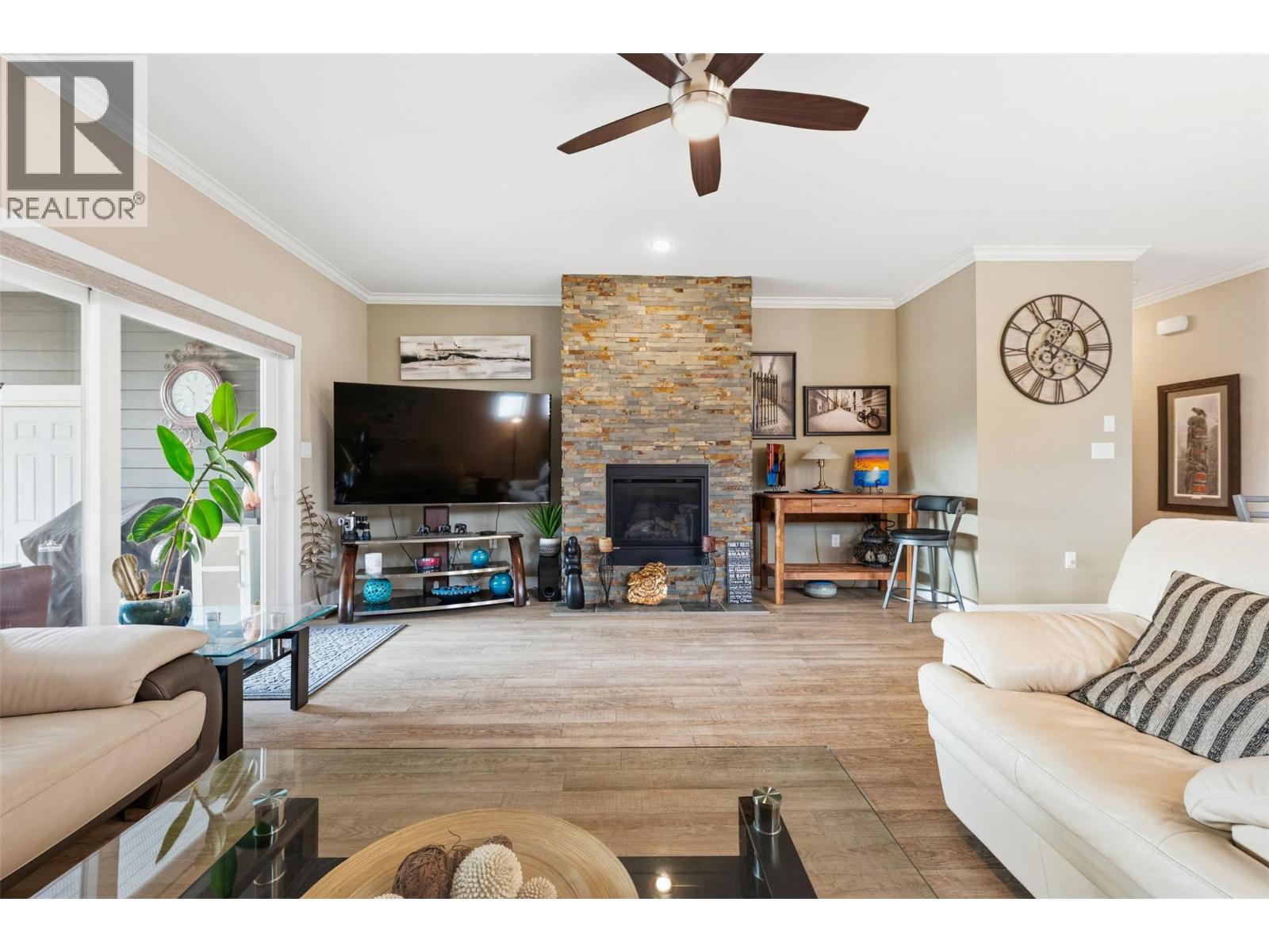 Picture for 220 Brandon  Avenue