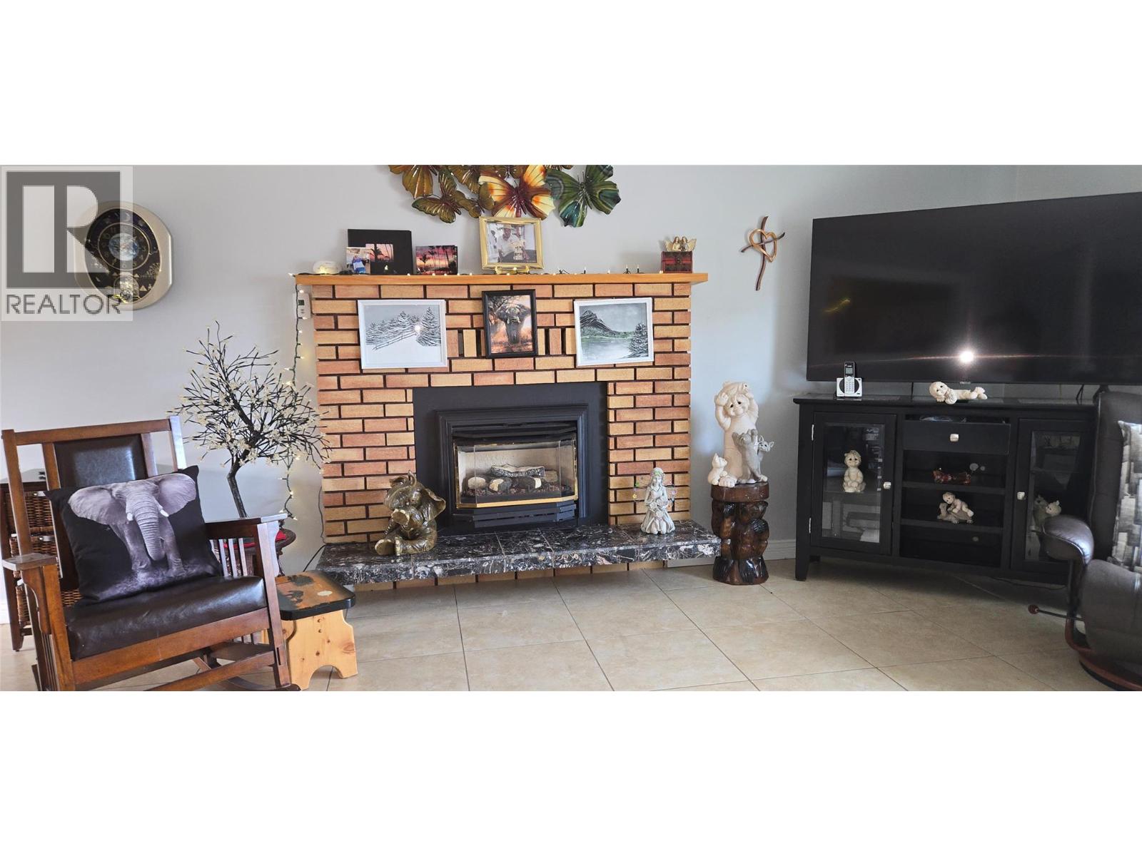 Picture for 9 Dogwood  Place