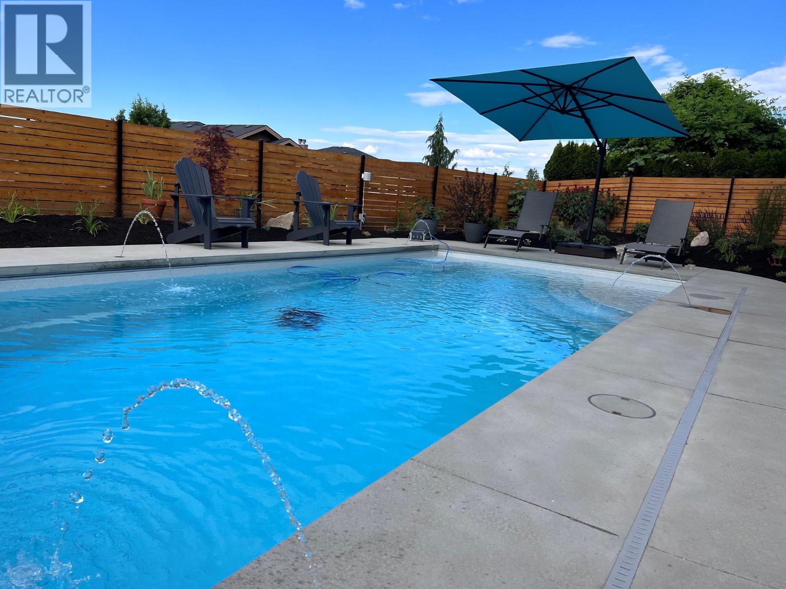 Picture for 667 Devonian  Avenue