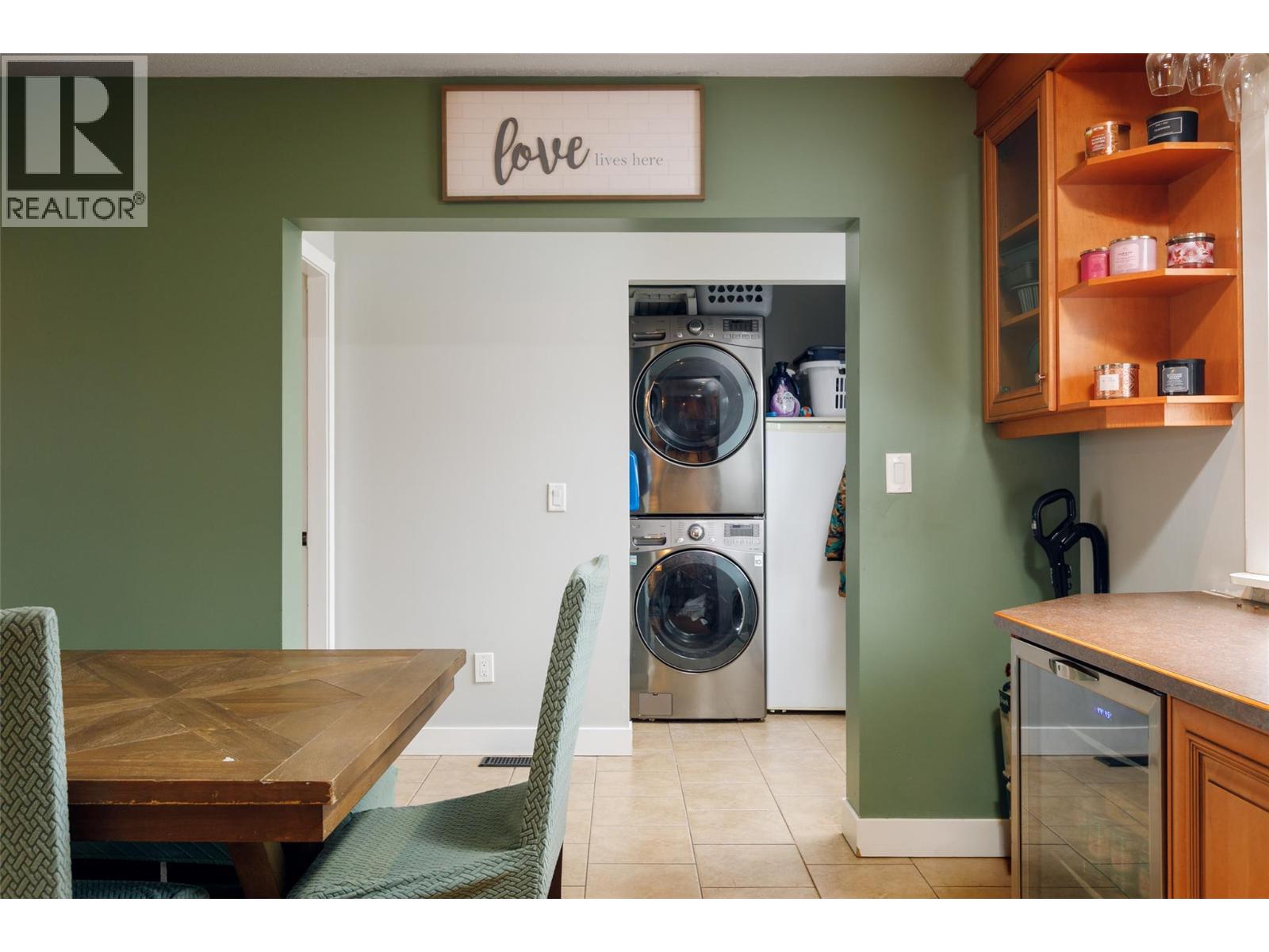 Picture for 340 Patterson  Road