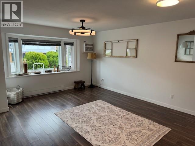 Picture for Unit #108, 3065 Wilson  Street