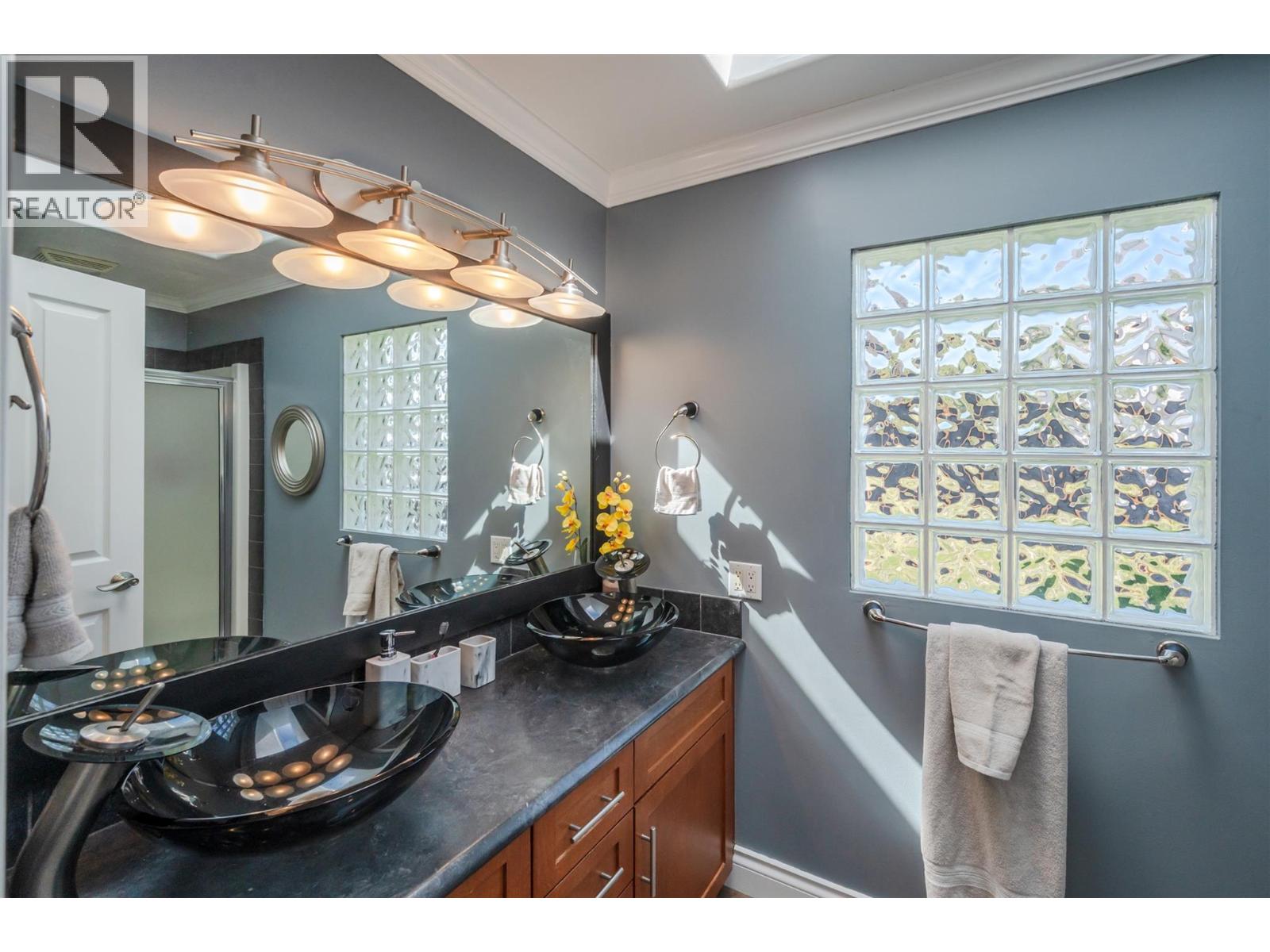 Picture for 808 Vedette  Drive