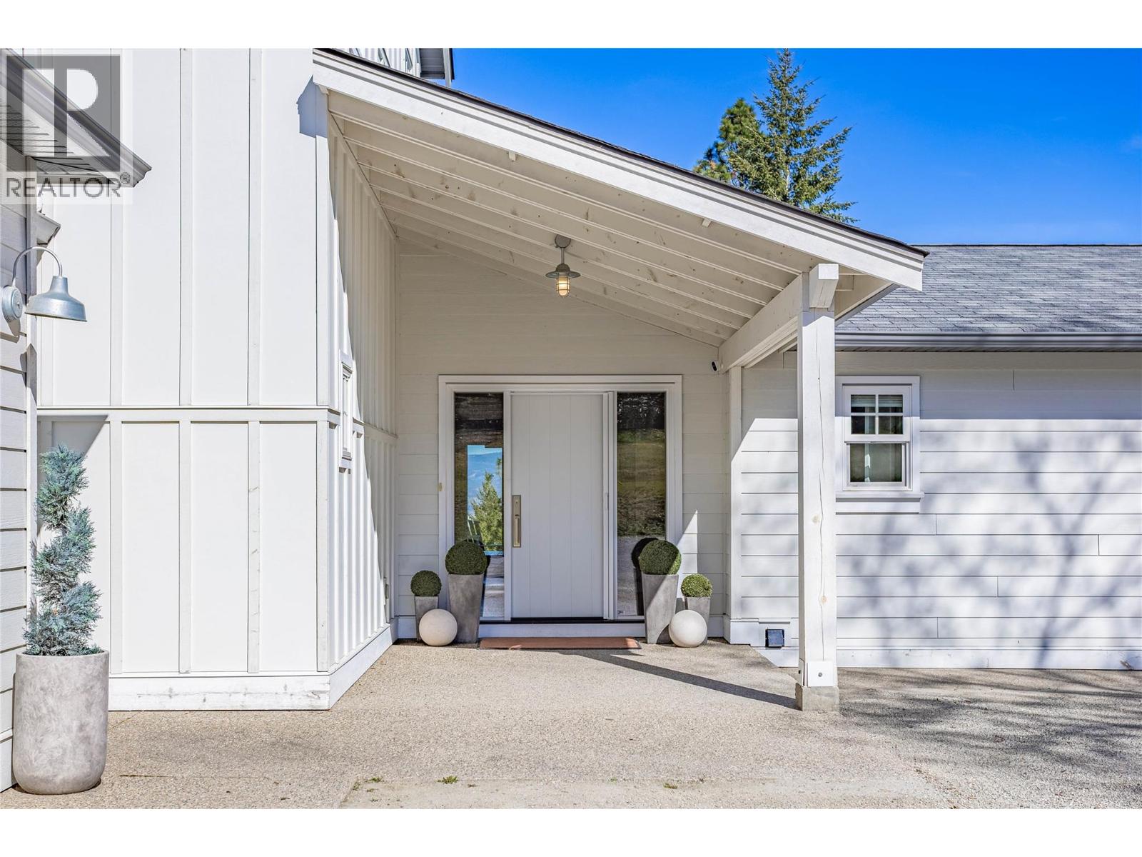 Picture for 2376 Saucier  Road