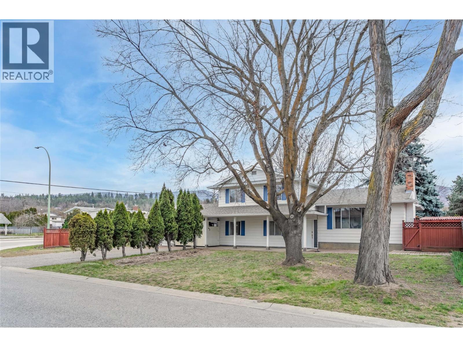 Picture for 693 Paret  Place
