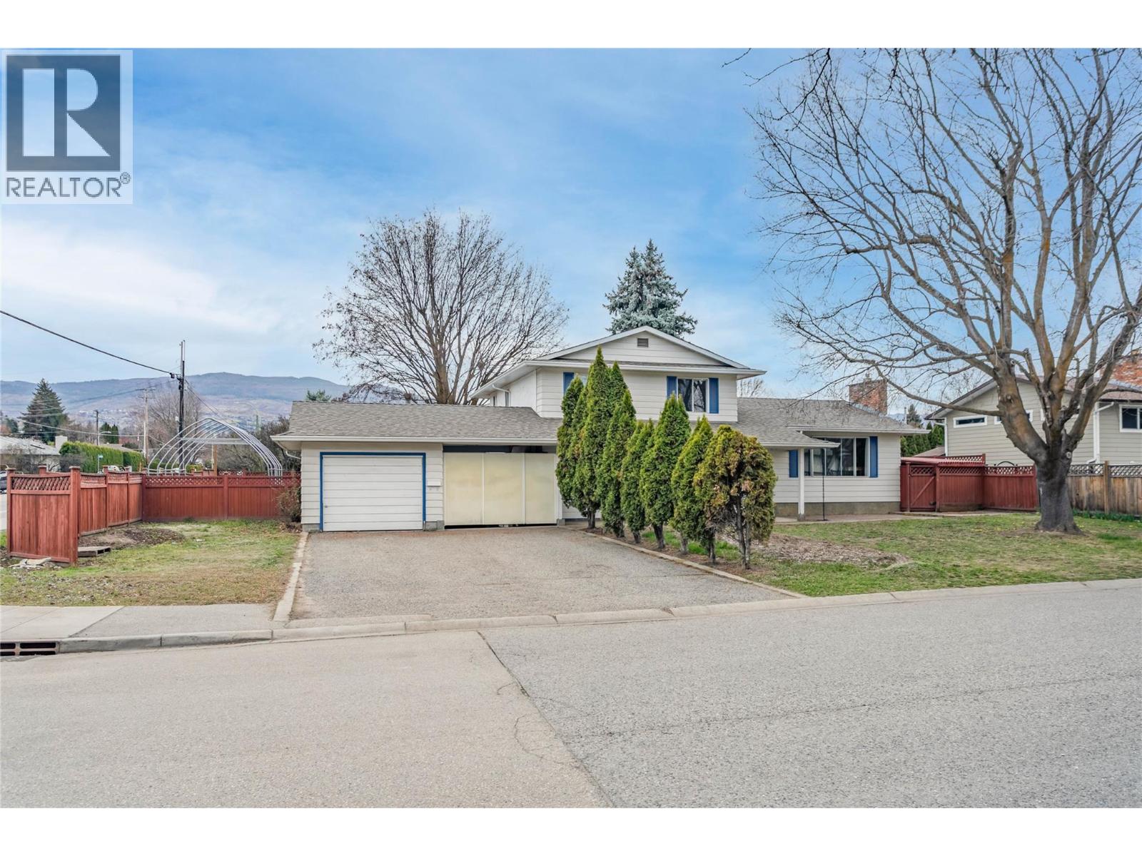 Picture for 693 Paret  Place