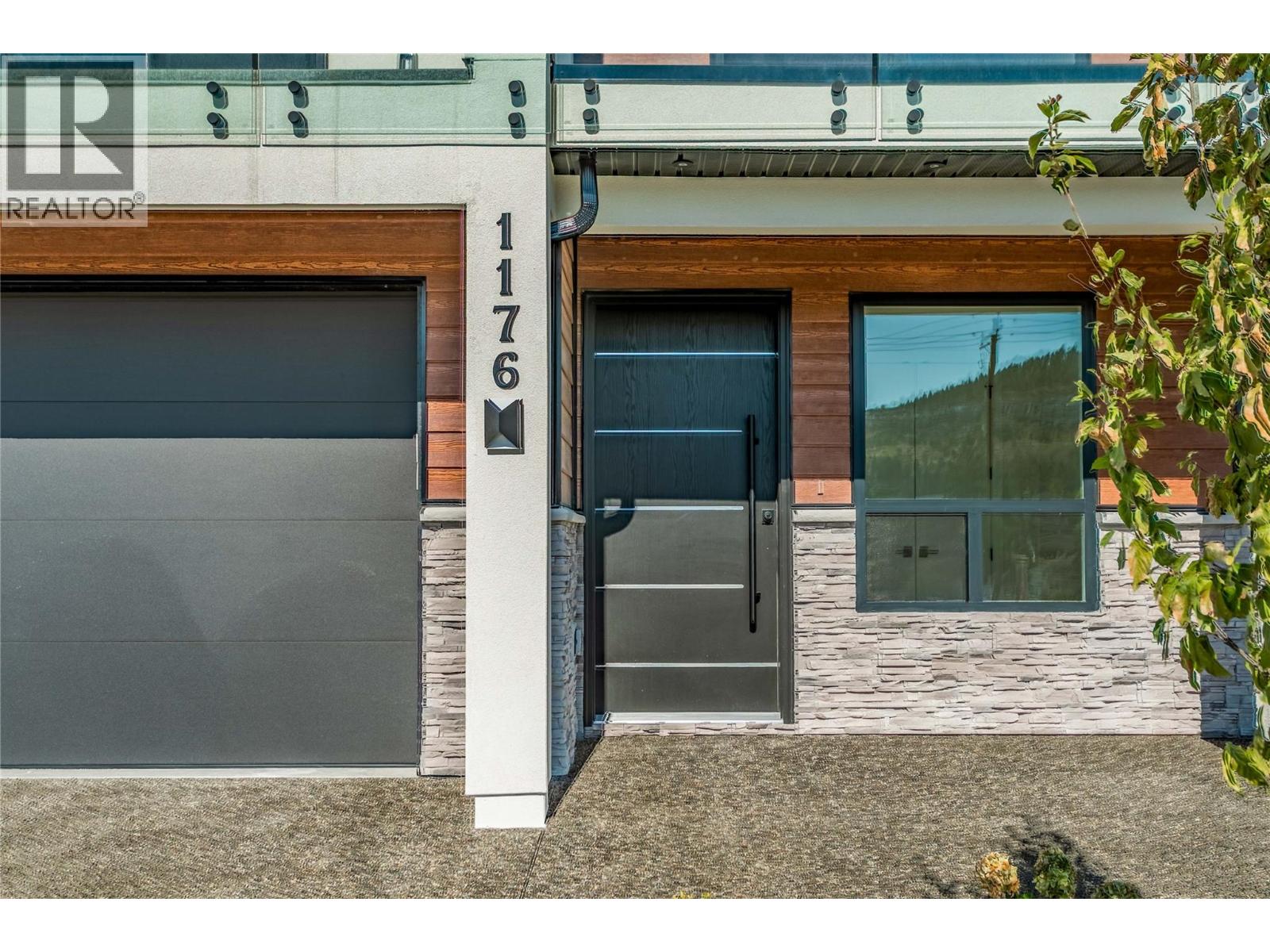 Picture for 1176 Hume  Avenue