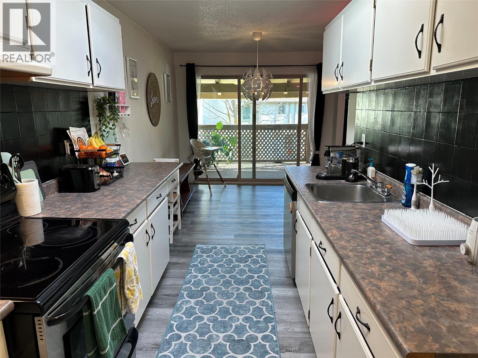 Picture for Unit #58, 310 YORKTON  Avenue