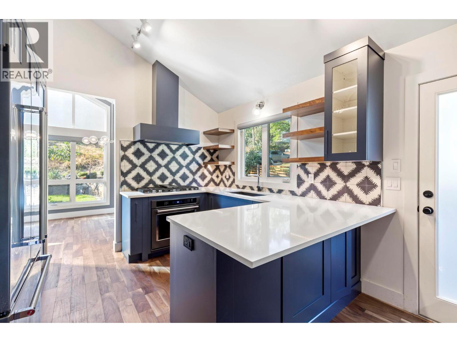 Picture for 612 Thorneloe  Road