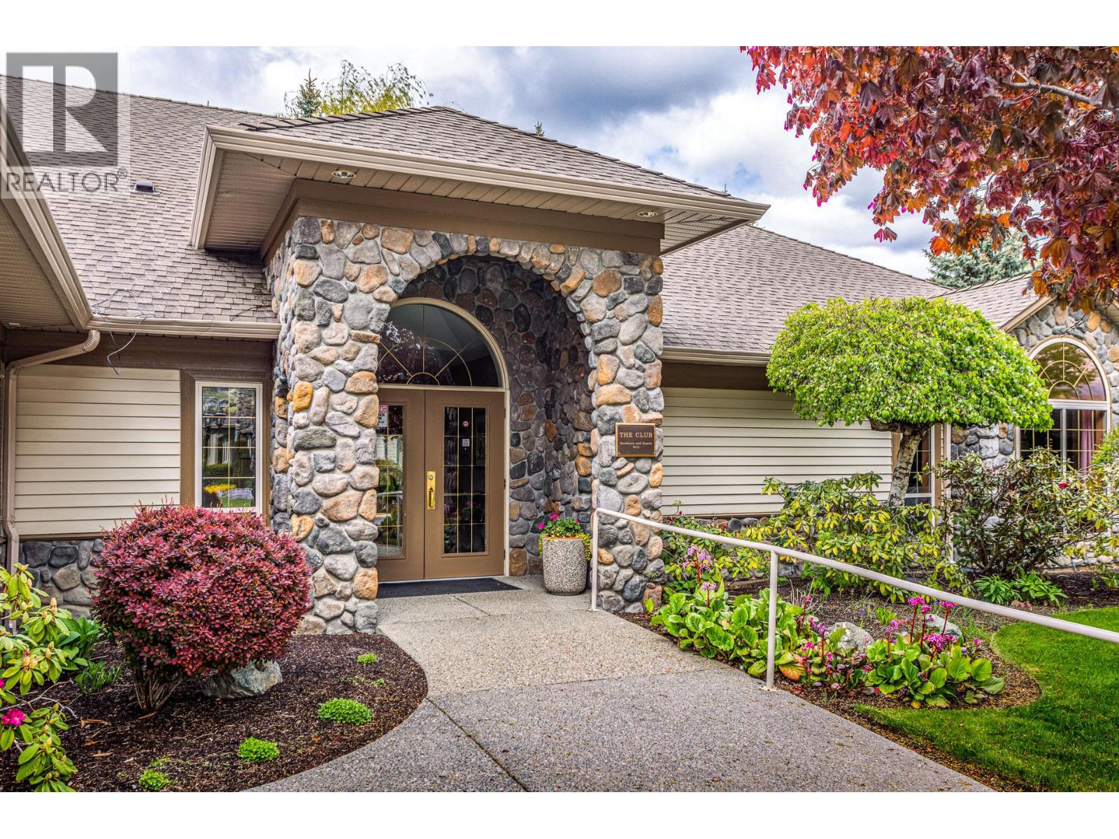 Picture for Unit #162, 550 Yates  Road https://www.cirrealty.ca/reb/bc/8/10362858_27.jpg