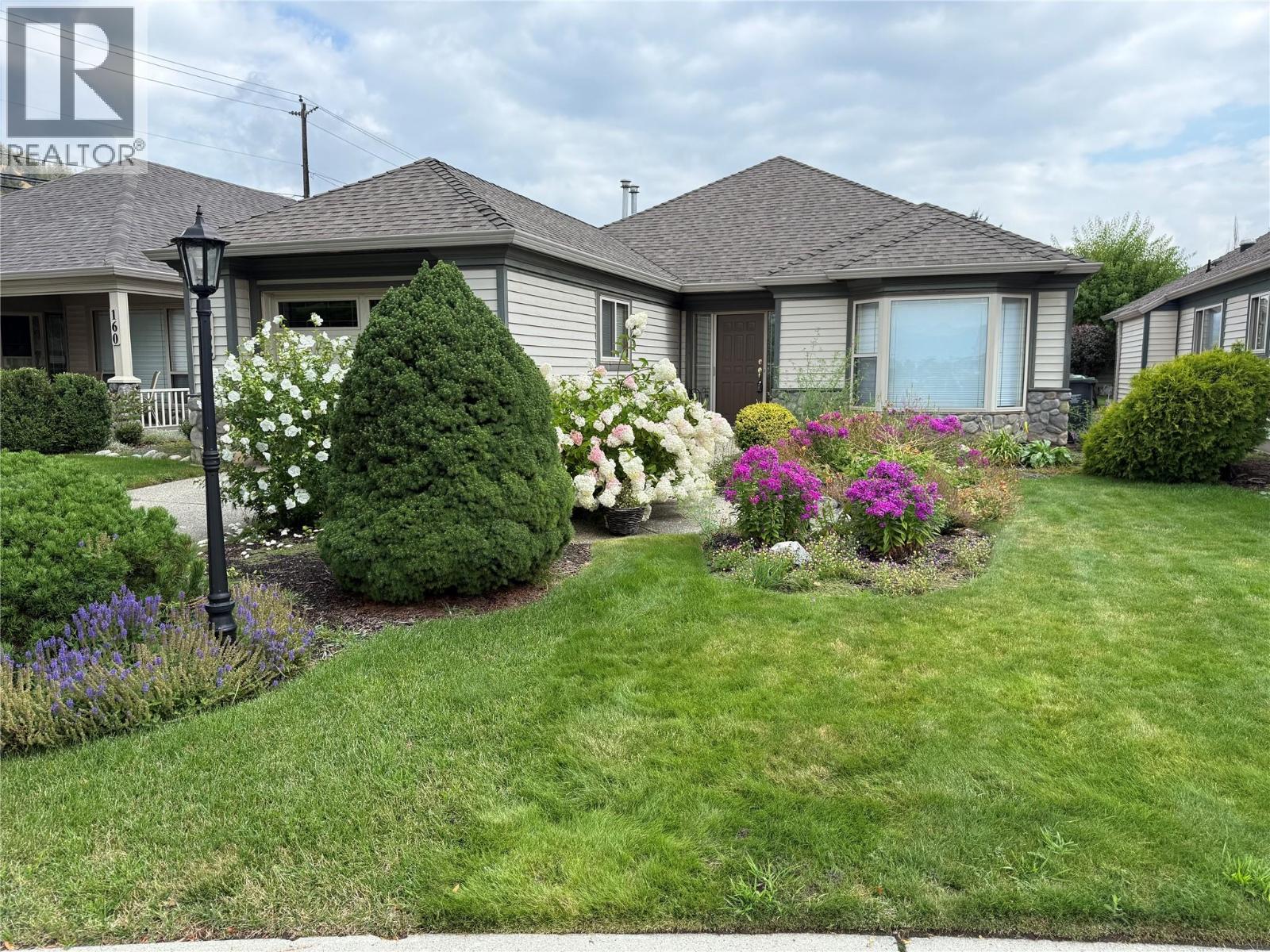 Picture for Unit #162, 550 Yates  Road https://www.cirrealty.ca/reb/bc/8/10362858_38.jpg